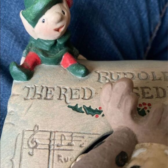Garry Sharpe Design Santa Rudolph Elf Scroll Ceramic Rotating Music Box - Picture 2 of 6
